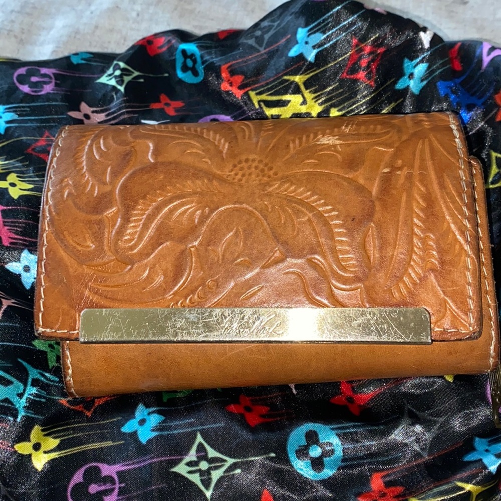 Patricia Nash trifold very roomy wallet in excellent used condition!